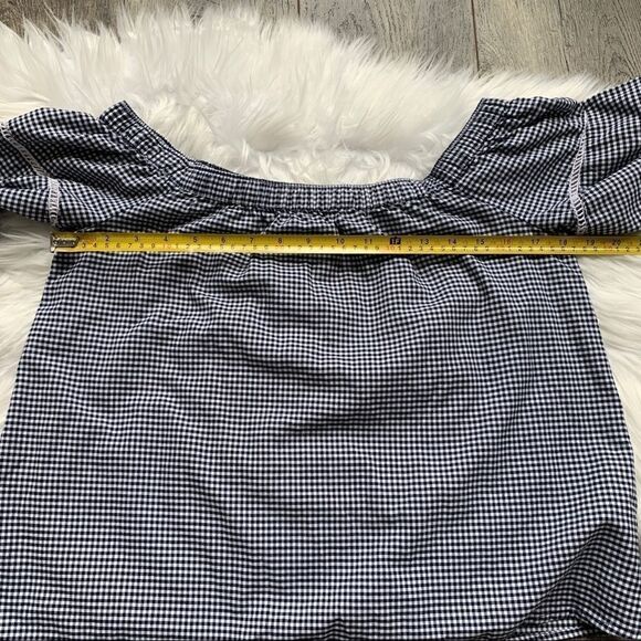 Abercrombie & Fitch Off the Shoulder Gingham Top - Picture 5 of 11